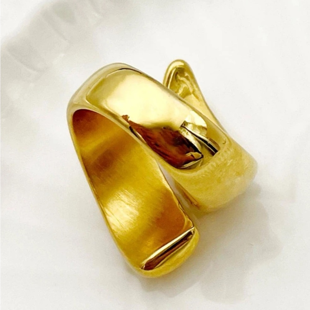 New 18K Gold Plated Minimalist Shape Cuff Ring - Picture 2 of 4